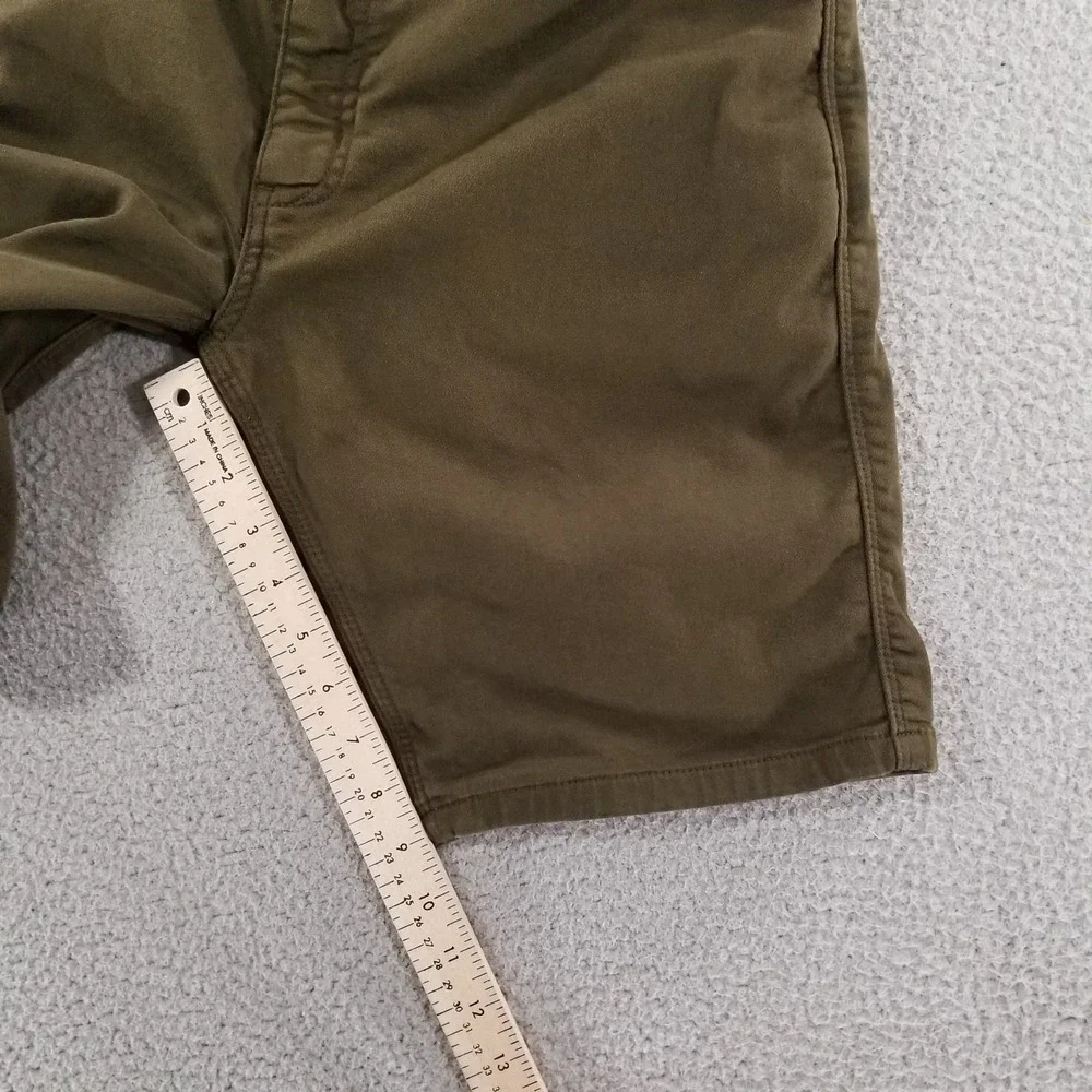 DU/ER Shorts Mens 34 Green Hiking Outdoor N2X Slim Fit Stretch 5 Pocket Zip Fly